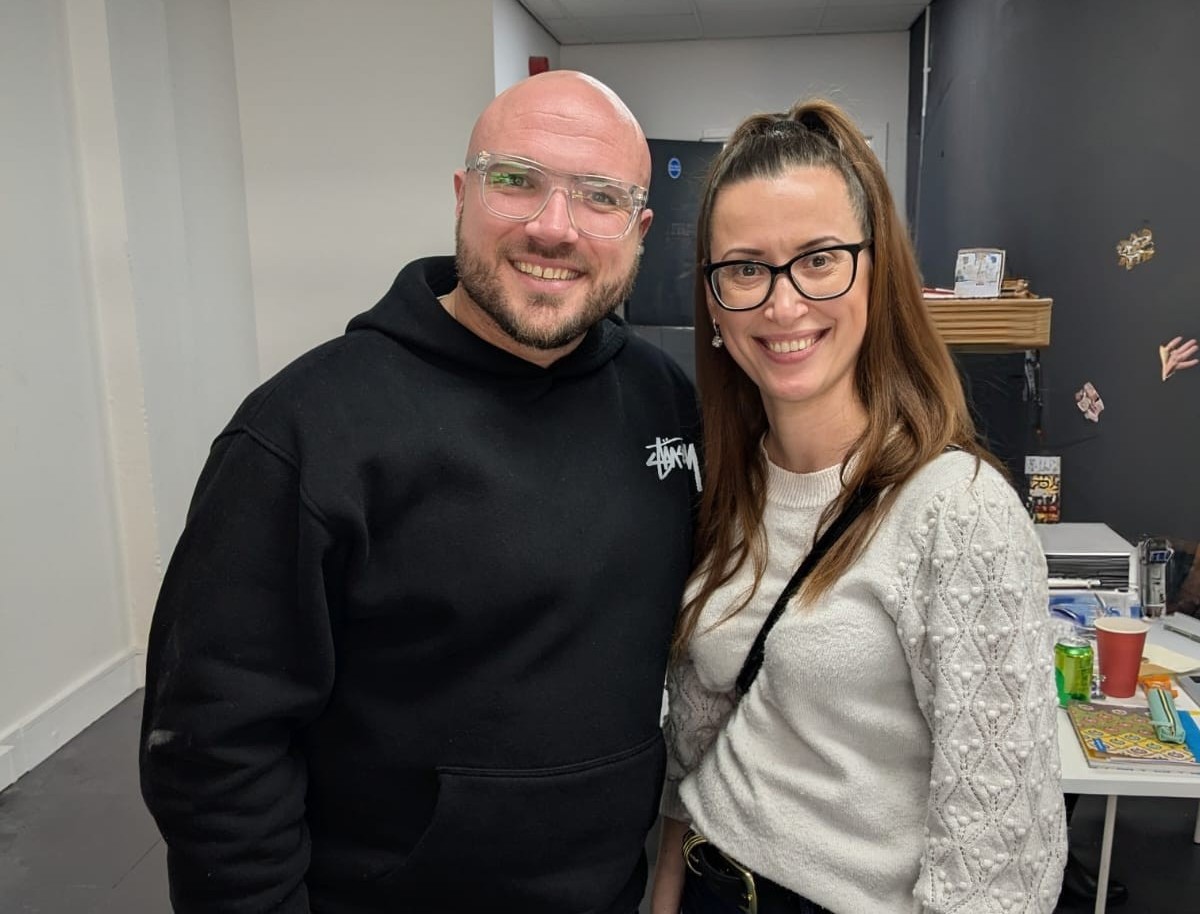 Image of Juliia and her tutor